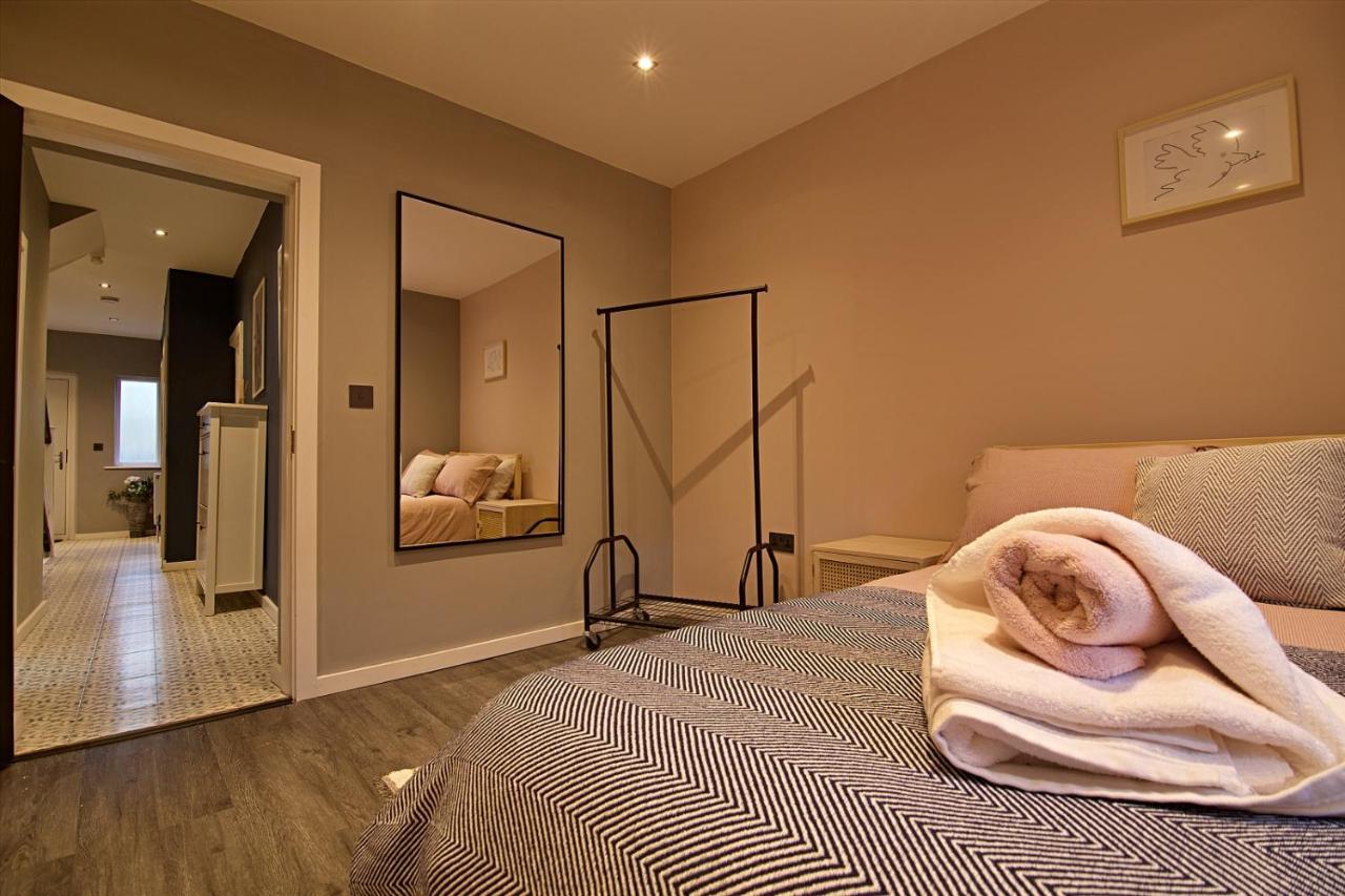 Scotforth Road- Boutique Rooms In Lancaster City Townhouse Buitenkant foto
