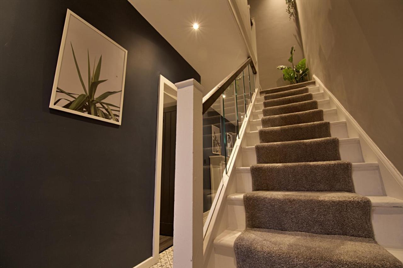 Scotforth Road- Boutique Rooms In Lancaster City Townhouse Buitenkant foto
