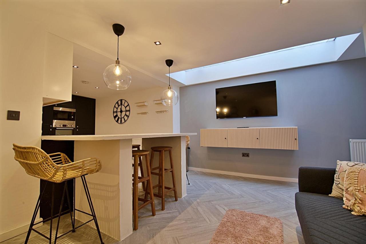 Scotforth Road- Boutique Rooms In Lancaster City Townhouse Buitenkant foto