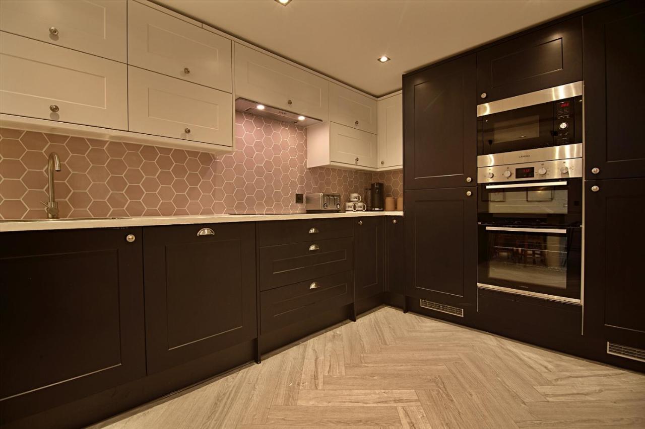 Scotforth Road- Boutique Rooms In Lancaster City Townhouse Buitenkant foto